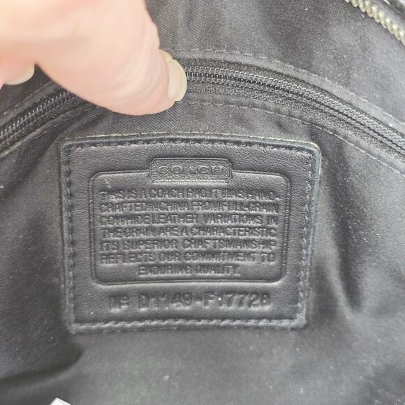 Coach Embossed Patent Leather Purse Shoulder Bag Black - Picture 6 of 8